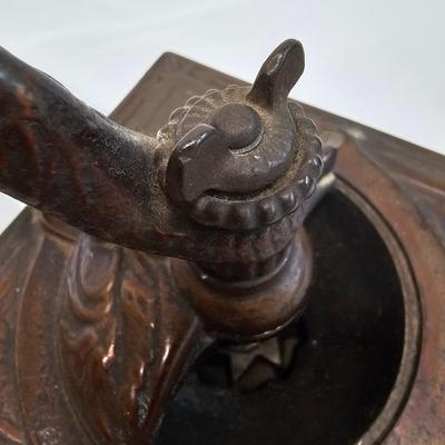 Vintage No.930 King Coffee Mill & Charles Young Scale (BS-JS)