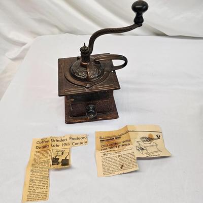 Vintage No.930 King Coffee Mill & Charles Young Scale (BS-JS)