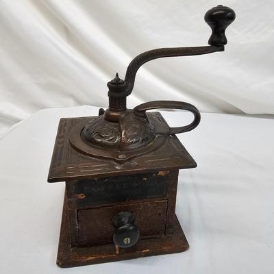 Vintage No.930 King Coffee Mill & Charles Young Scale (BS-JS)