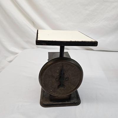 Vintage No.930 King Coffee Mill & Charles Young Scale (BS-JS)