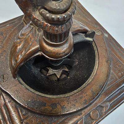 Vintage No.930 King Coffee Mill & Charles Young Scale (BS-JS)