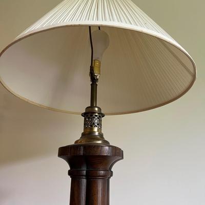 Large Wooden Table Lamp (BD-MK)