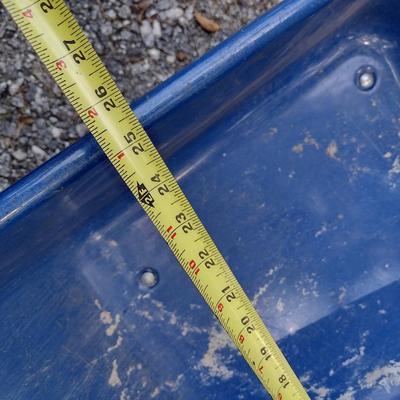 Kobalt Metal Pan Wheelbarrow