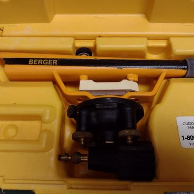 Berger Model 135 Transit Level