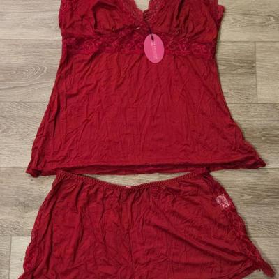 New with Tags and Packaging Avidlove Lace Trim Sleepwear