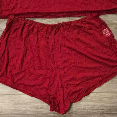 New with Tags and Packaging Avidlove Lace Trim Sleepwear