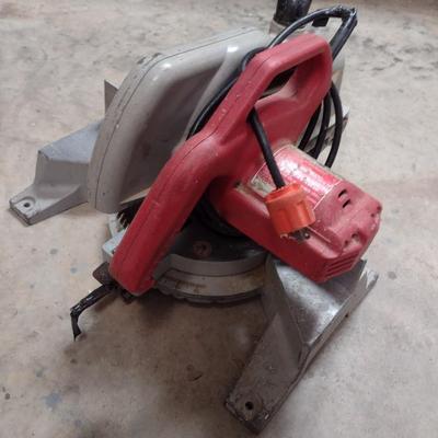Milwaukee Miter Saw