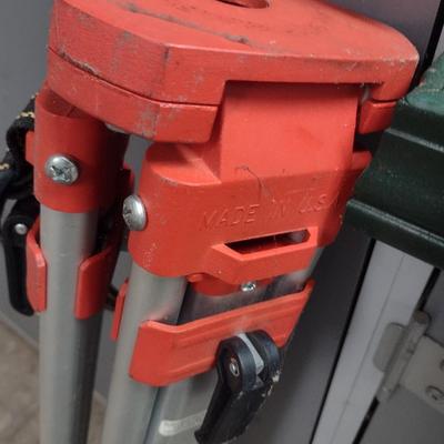 Aluminum Frame Extendable Tripod