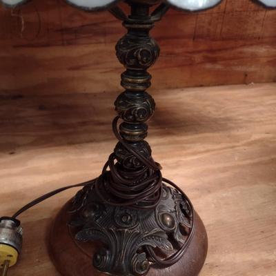 Tiffany Shade Design Desk Lamp