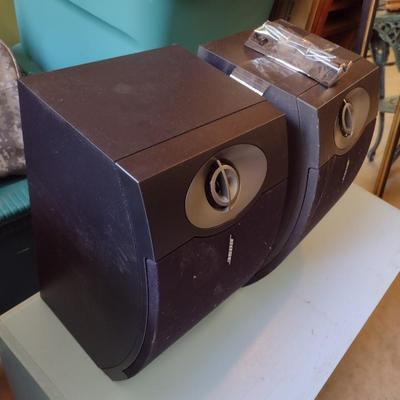Set of Bose Model 201 Speakers