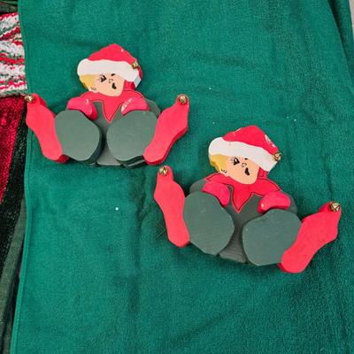 Christmas Linens, Plates, Decor & More (BS-JS)