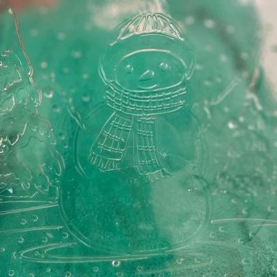 Christmas Linens, Plates, Decor & More (BS-JS)