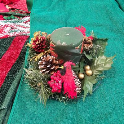 Christmas Linens, Plates, Decor & More (BS-JS)