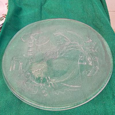Christmas Linens, Plates, Decor & More (BS-JS)