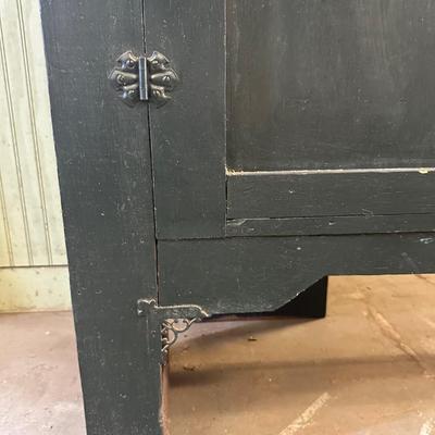 Shop Cabinet