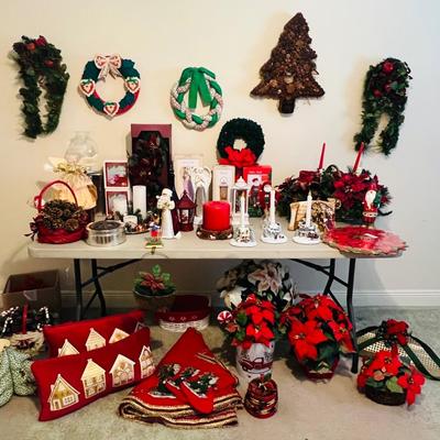 Christmas Table Deal~ Thomas Kincaid, Cracker Barrel & More