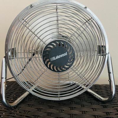Lakewood 3 Speed Metal Fan