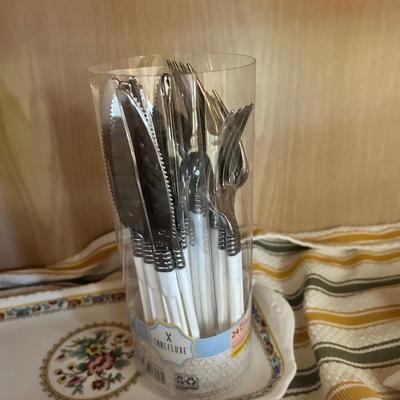 Set of sliver ware