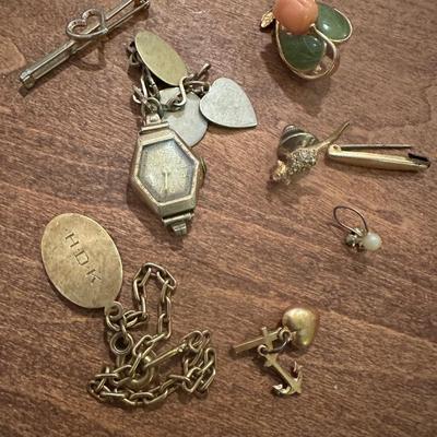Vintage jewelry Lot