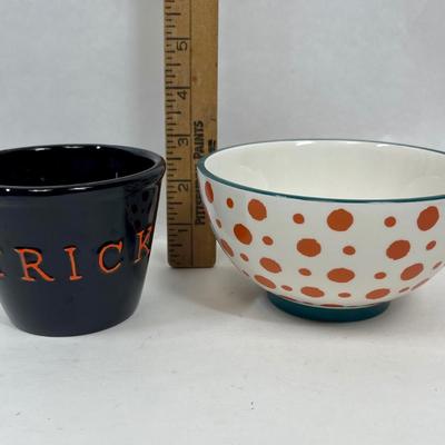 2 Ceramic Halloween Bowls Trick or Treat