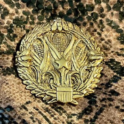NOMA pin celebrating Louisiana purchase bicentennial, gold tone