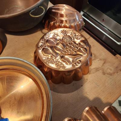 Copral Copper Pots , Pans , Molds Decor