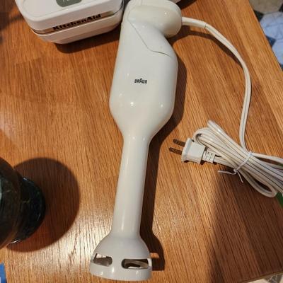 Lot Small Kitchen Appliances Knife Sharpener, Cuisinart Coffee Grinder Can Opener, Processor, BrAun