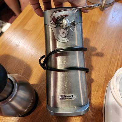 Lot Small Kitchen Appliances Knife Sharpener, Cuisinart Coffee Grinder Can Opener, Processor, BrAun