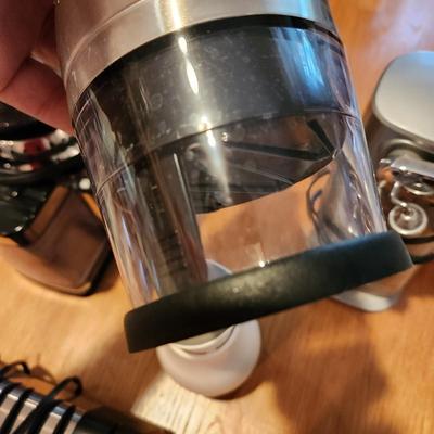 Lot Small Kitchen Appliances Knife Sharpener, Cuisinart Coffee Grinder Can Opener, Processor, BrAun
