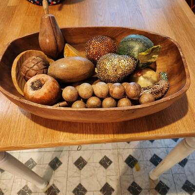 Monkeypod wood Bowl w Faux Fruit