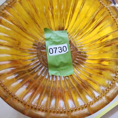 Lot of 2 Elephants Serving Bowl and Decor