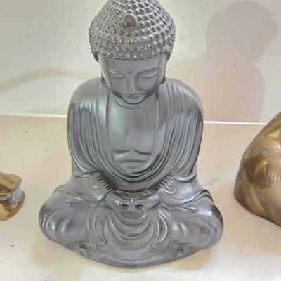 3 metal Statues Buda