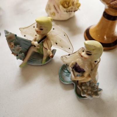 Mixed Collectable Lot Lamp Shade Piggy Bank Clock Glassware Las Vegas Fairies