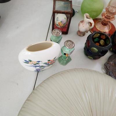 Mixed Collectable Lot Lamp Shade Piggy Bank Clock Glassware Las Vegas Fairies