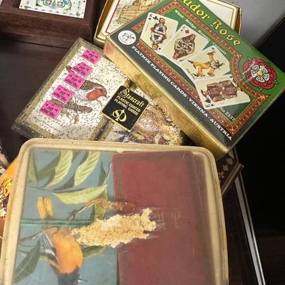 COLLECTIBLE PLAYING CARD LOT