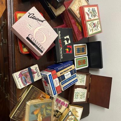 COLLECTIBLE PLAYING CARD LOT