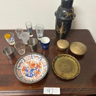 SHOT GLASS AND HOME DÉCOR LOT
