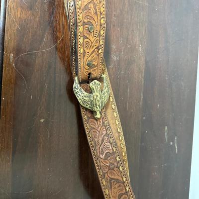 VINTAGE COWHIDE BELT EAGLE BUCKLE