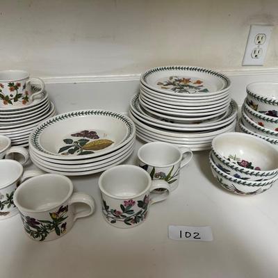 PORTMEIRION THE BOTANIC GARDEN DISH SET