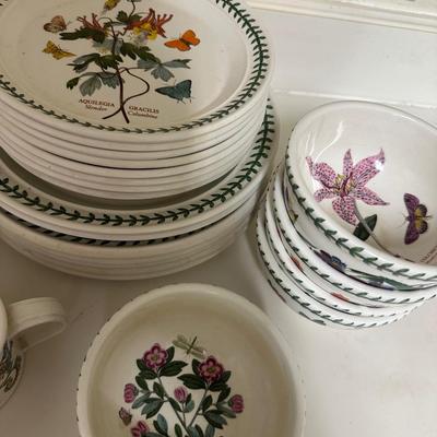 PORTMEIRION THE BOTANIC GARDEN DISH SET