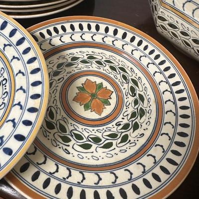 ADAMS ENGLAND TITAN WARE DISH SET