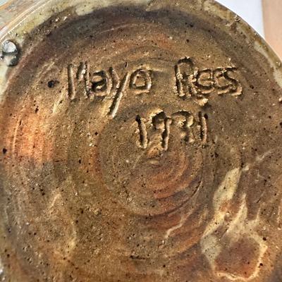 1931 POTTERY VASE SIGNED