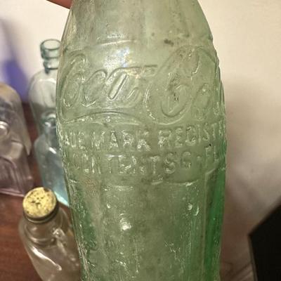 COLLECTIBLE BOTTLE LOT
