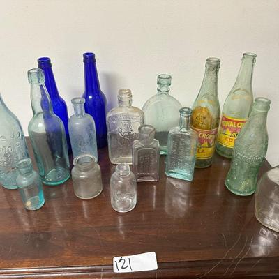 COLLECTIBLE BOTTLE LOT