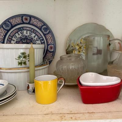 CONTENTS OF 5 CABINETS LOT