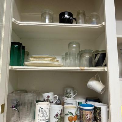 CONTENTS OF 5 CABINETS LOT