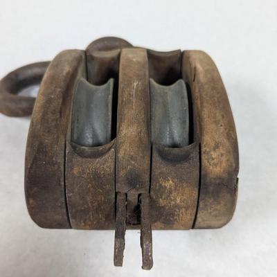 Vintage Antique Wood Cast Iron Barn Pulley