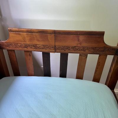 Wooden Child’s Bed (PB-MK)