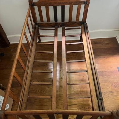 Wooden Child’s Bed (PB-MK)
