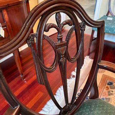 Mahogany Inlaid Crotched Mahogany Table ~ 10 Chairs & 4 Leaves ~ *Please Read Full Details